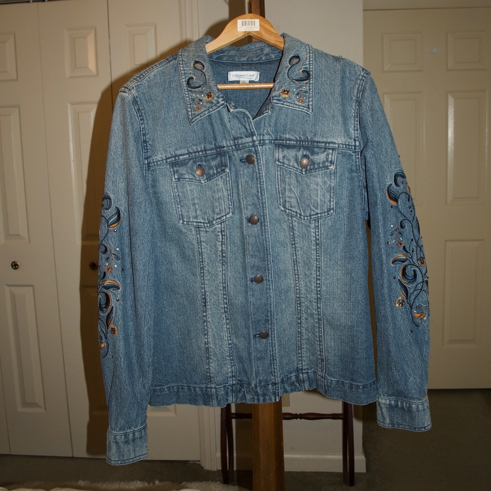 Gorgeous Coldwater Creek Denim Jacket in Women